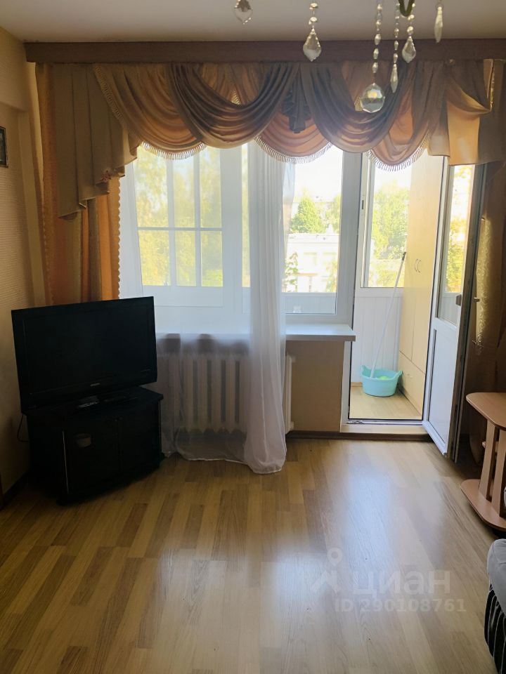 2-к кв. Новгородская область, Старая Русса Профсоюзная ул., 10 (52.0 м²)