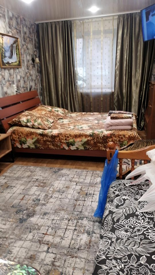 Снять однокомнатную квартиру 30м² ул. Ленинского Юбилея, 3, Суворов ...