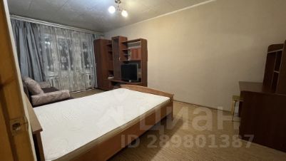 1-комн.кв., 32 м², этаж 3