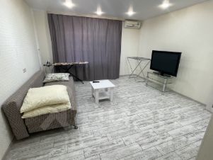 1-комн.кв., 40 м², этаж 3