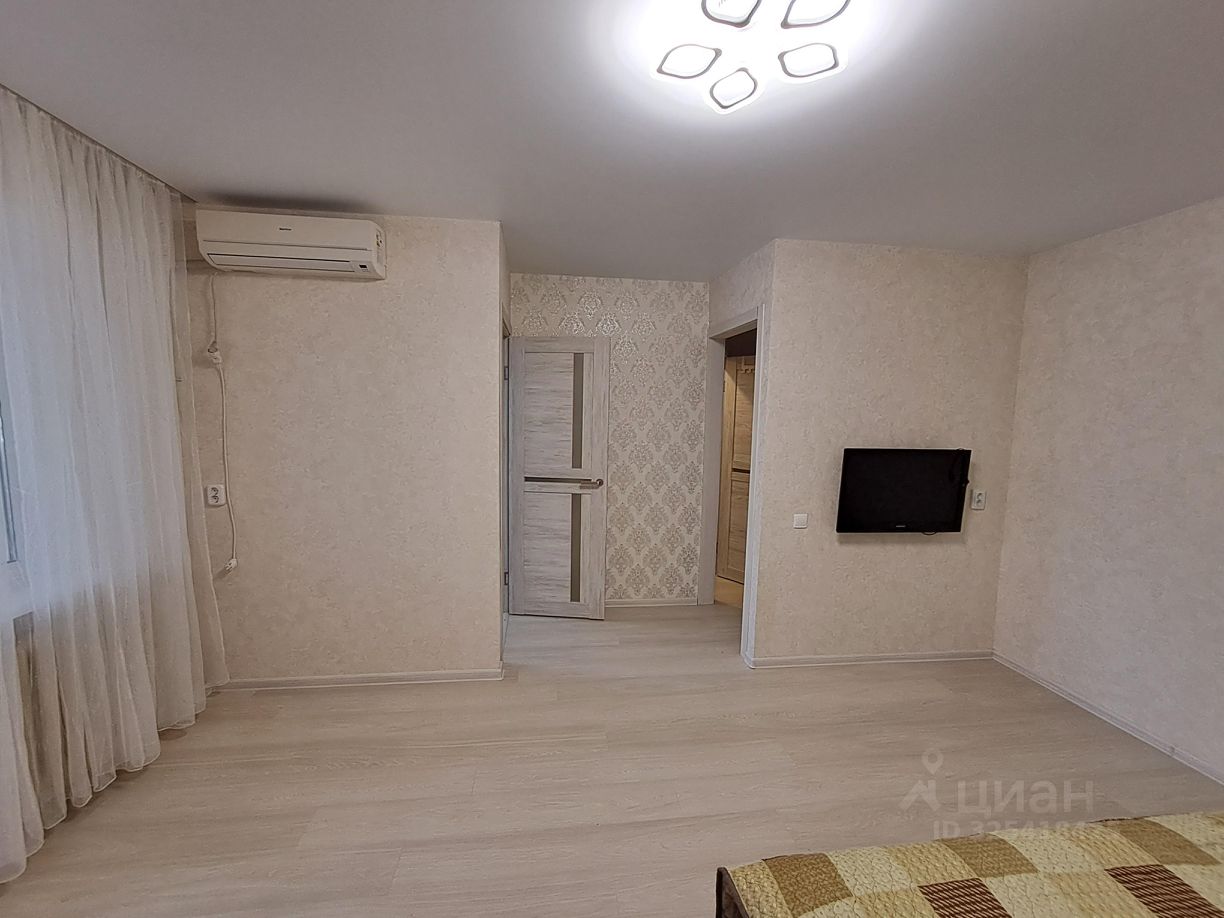 1-к кв. Краснодарский край, Туапсе ул. Красной Армии, 13 (29.0 м²)