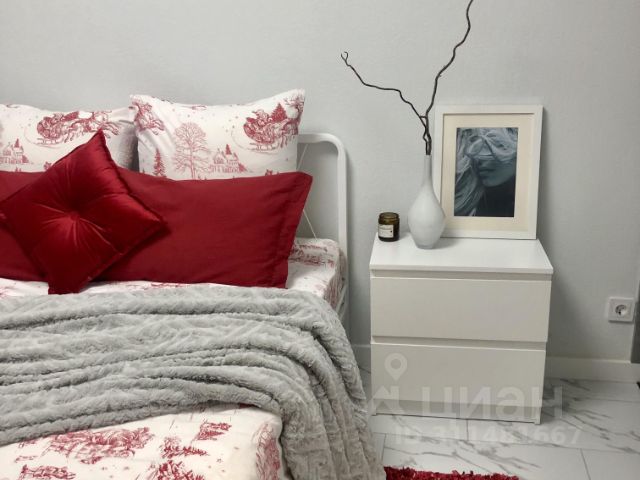 2-комн. апарт., 40 м², 5/33 этаж
