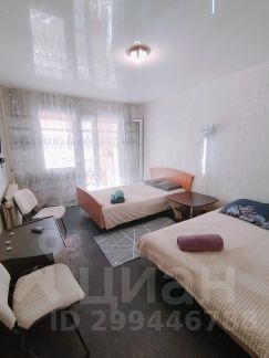 2-комн.кв., 42 м², этаж 3