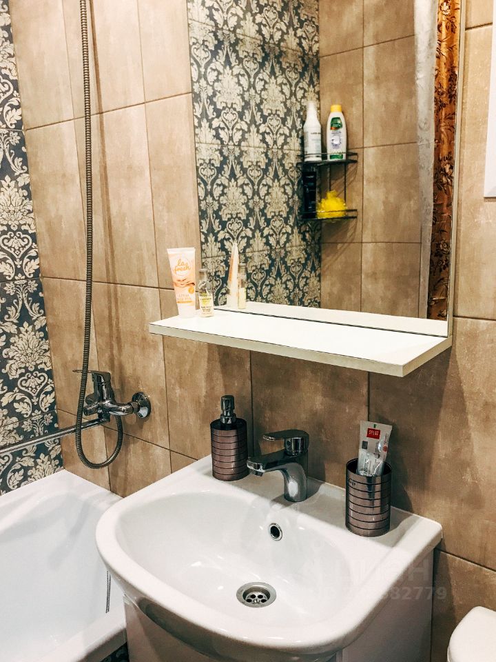 1-к кв. Псковская область, Великие Луки просп. Гагарина, 63 (30.4 м²)