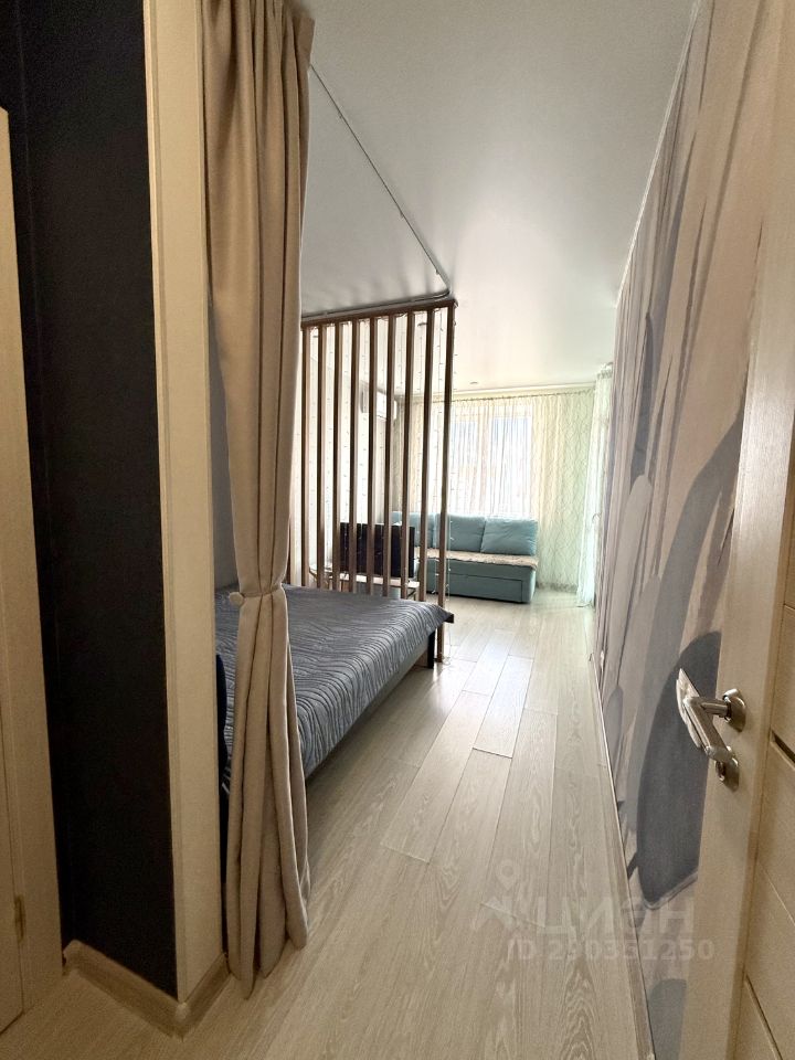 Студия Приморский край, Владивосток ул. Нейбута, 6 (30.0 м²)