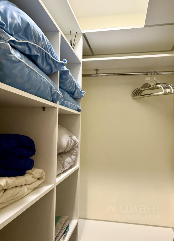 Студия Приморский край, Владивосток ул. Нейбута, 6 (30.0 м²)