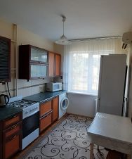 2-комн.кв., 56 м², этаж 2