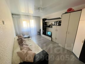 2-комн.кв., 43 м², этаж 3