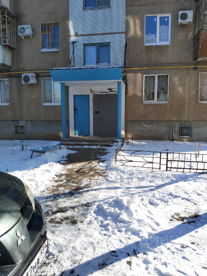 2-к кв. Волгоградская область, Волжский ул. Наримана Нариманова, 8А (45.0 м²)