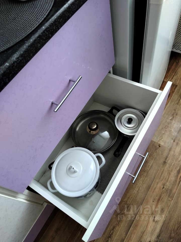 2-к кв. Волгоградская область, Волжский ул. Наримана Нариманова, 8А (45.0 м²)