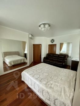 3-комн.кв., 128 м², этаж 2