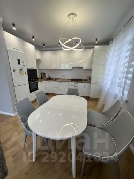 2-комн.кв., 80 м², этаж 1