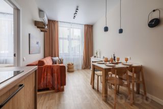 2-комн. кв 70 м2, 1/9 эт