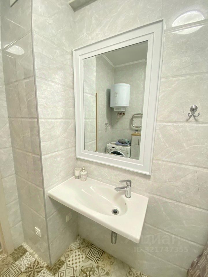 1-к кв. Сахалинская область, Южно-Сахалинск Больничная ул., 2к1 (38.0 м²)