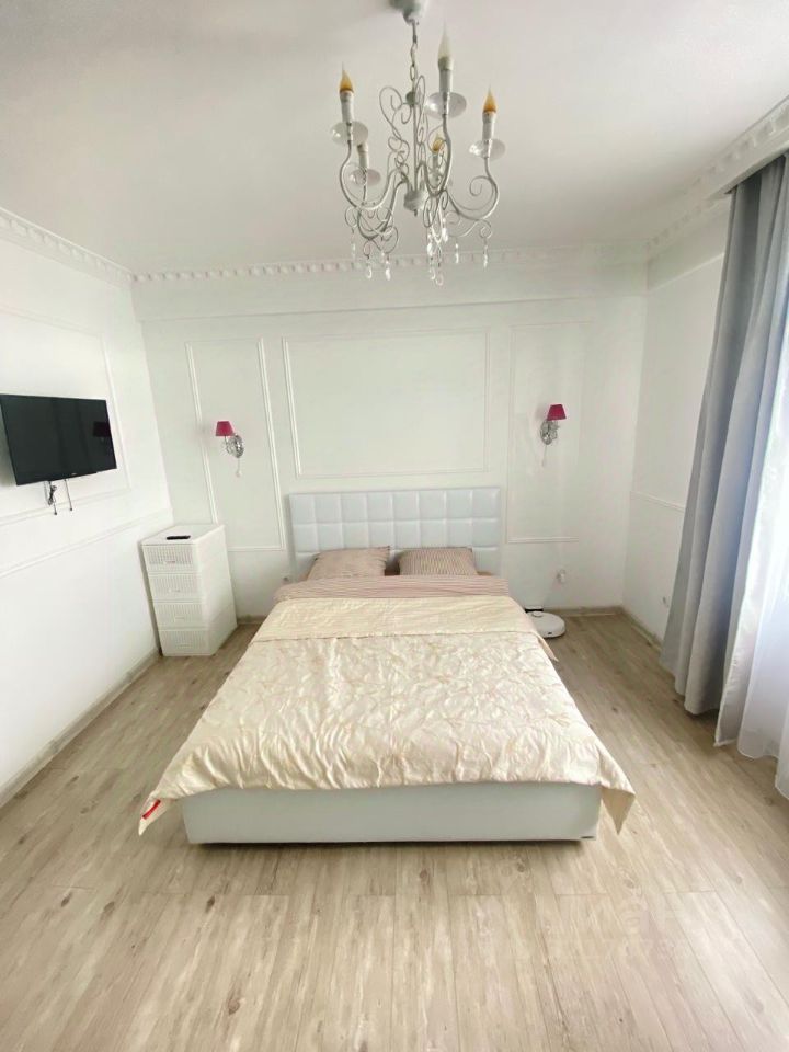 1-к кв. Сахалинская область, Южно-Сахалинск Больничная ул., 2к1 (38.0 м²)