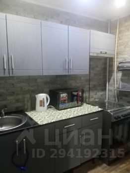 1-комн.кв., 40 м², этаж 3