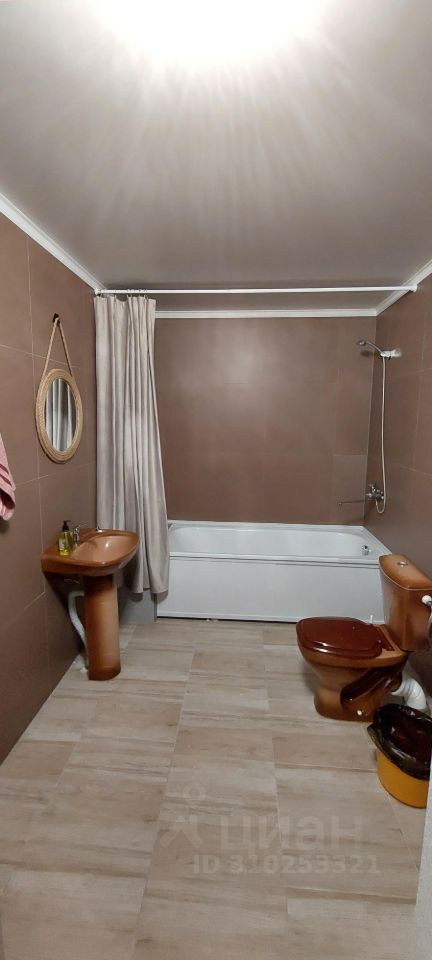 Дом в Татарстан, Казань ул. Яктылык, 12А (400 м²)