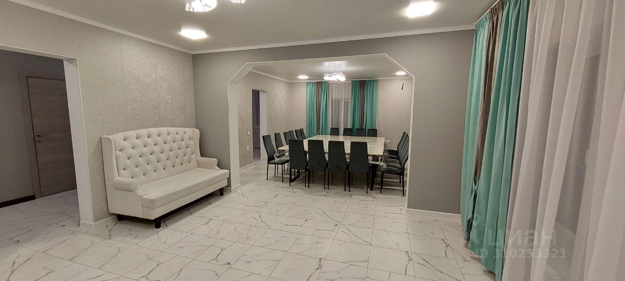 Дом в Татарстан, Казань ул. Яктылык, 12А (400 м²)