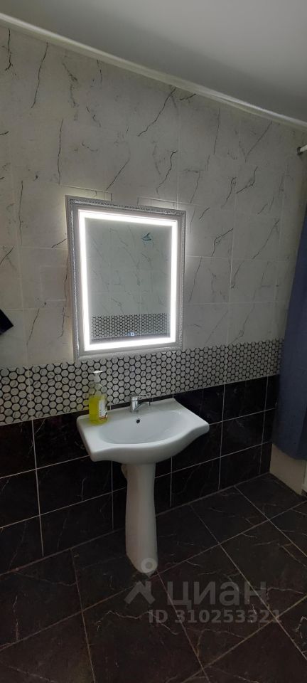 Дом в Татарстан, Казань ул. Яктылык, 12А (400 м²)