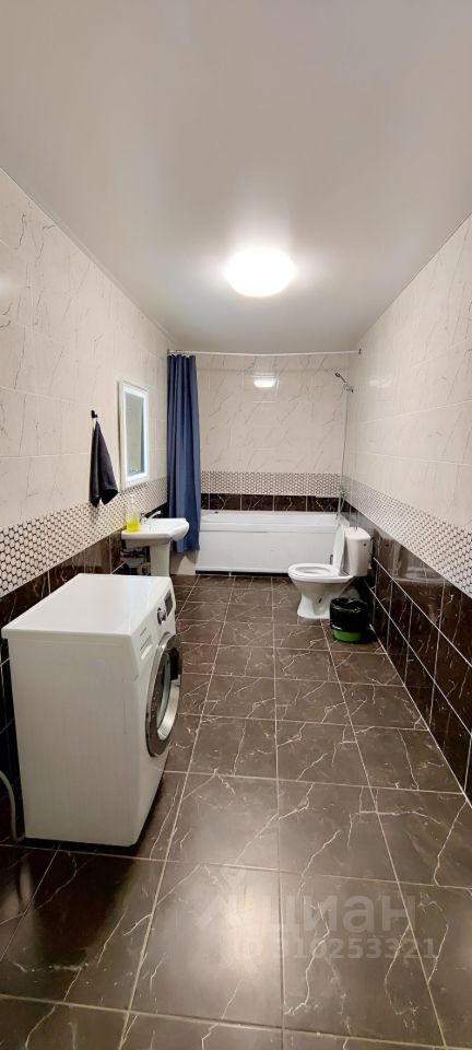 Дом в Татарстан, Казань ул. Яктылык, 12А (400 м²)