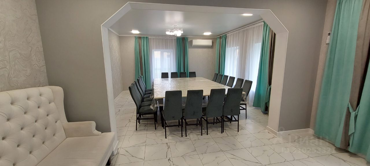 Дом в Татарстан, Казань ул. Яктылык, 12А (400 м²)