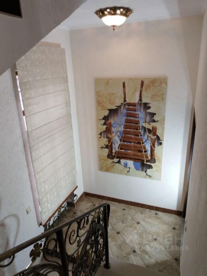 Дом в Ростовская область, Ростов-на-Дону ул. Говорова, 38 (220 м²)