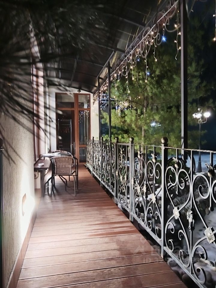 Дом в Ростовская область, Ростов-на-Дону ул. Говорова, 38 (220 м²)