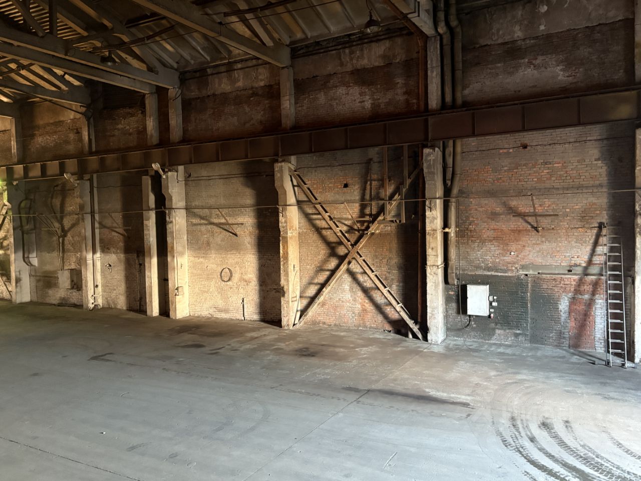 Производственное помещение в Санкт-Петербург Уманский пер., 68к2 (1433 м²)