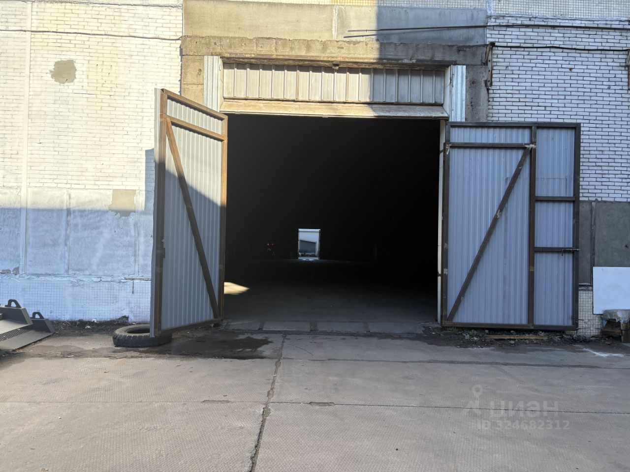 Производственное помещение в Санкт-Петербург Уманский пер., 68к2 (1433 м²)