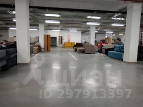 торг. площадь 400 м², этаж 1