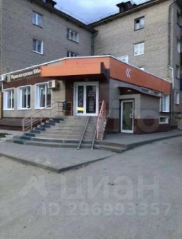 торг. площадь 160 м², этаж 1