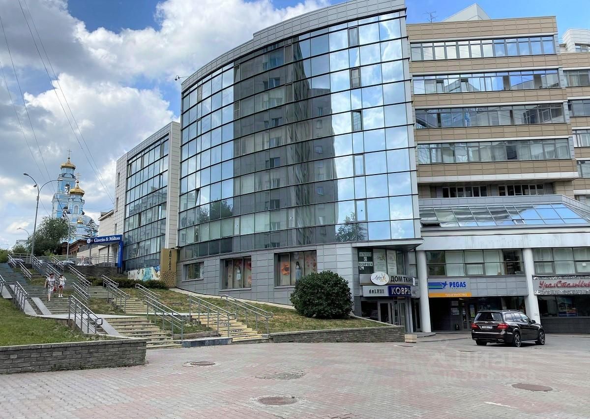 Торговая площадь, р-н Центр