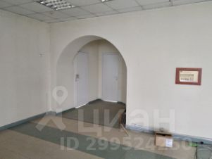 торг. площадь 290 м², этаж 3