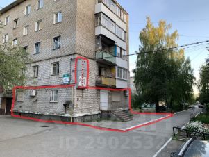 торг. площадь 141 м², этаж 1