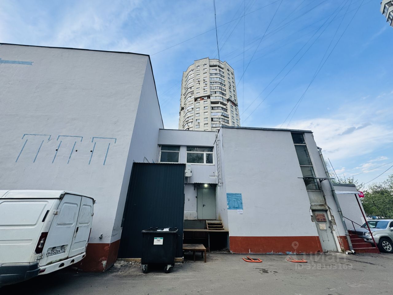 Торговая площадь, р-н Орехово-Борисово Южное, Москва