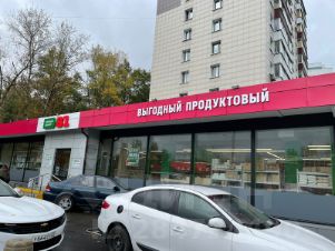 торг. площадь 750 м², этаж -1