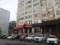 торг. площадь 50 м², этаж 1