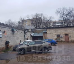 торг. площадь 1300 м², этаж 1