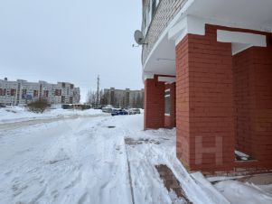 торг. площадь 290 м², этаж 1