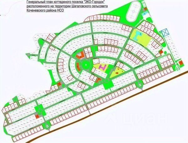 На плане изображен генеральный план коттеджного поселка с четкой организацией участков. Архитектурный стиль представлен в виде отдельных домов, расположенных вдоль извивающихся улиц. Структурные особенности включают в себя разнообразные планировки участков, с зелеными зонами и общими пространствами. Основные характеристики включают в себя наличие парковок, детских площадок и зон для отдыха. Цветовая палитра представлена в виде зеленых насаждений и дорожек, а также различных оттенков, обозначающих дома и общественные зоны, создавая гармоничное пространство для проживания.