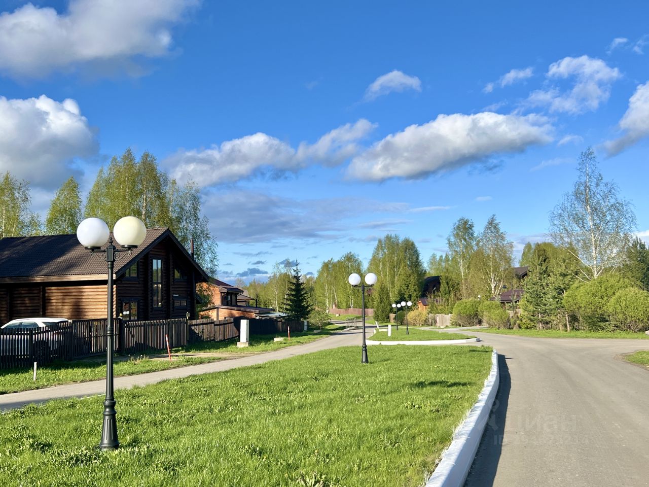 Купить загородную недвижимость в коттеджном поселке Дмитровское Полесье  городского округа Дмитровского, продажа загородной недвижимости - база  объявлений Циан. Найдено 6 объявлений