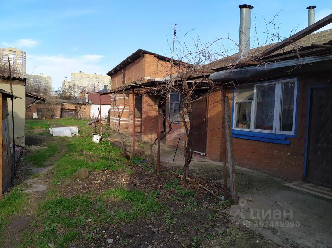 Купить загородную недвижимость в переулке Калининский в городе Краснодар,  продажа загородной недвижимости - база объявлений Циан. Найдено 5 объявлений