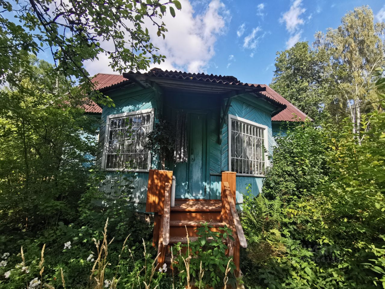 Купить загородную недвижимость в микрорайоне Малые Пороги в поселке  городского типа Имени Свердлова, продажа загородной недвижимости - база  объявлений Циан. Найдено 2 объявления