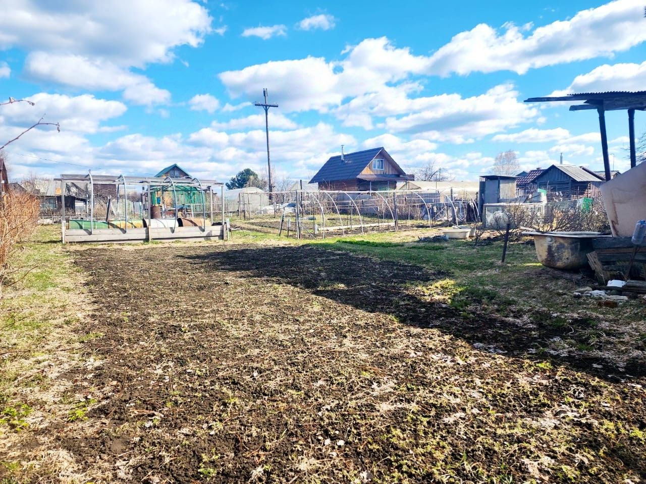 Купить земельный участок в СНТ Мир в городе Северск, продажа земельных  участков - база объявлений Циан. Найдено 2 объявления