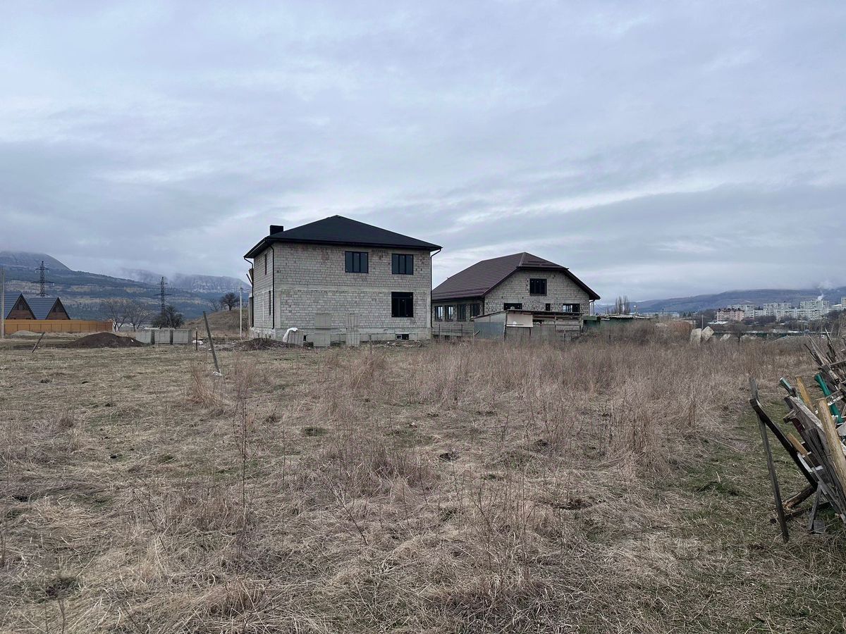 Купить загородную недвижимость в поселке Нежинский Предгорного  муниципального округа, продажа загородной недвижимости - база объявлений  Циан. Найдено 19 объявлений