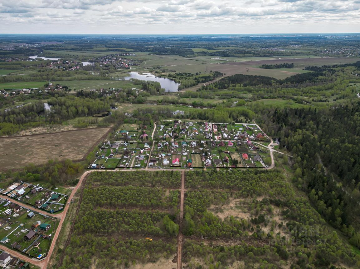 Купить земельный участок в деревне Савинки Московской области, продажа  земельных участков - база объявлений Циан. Найдено 1 объявление