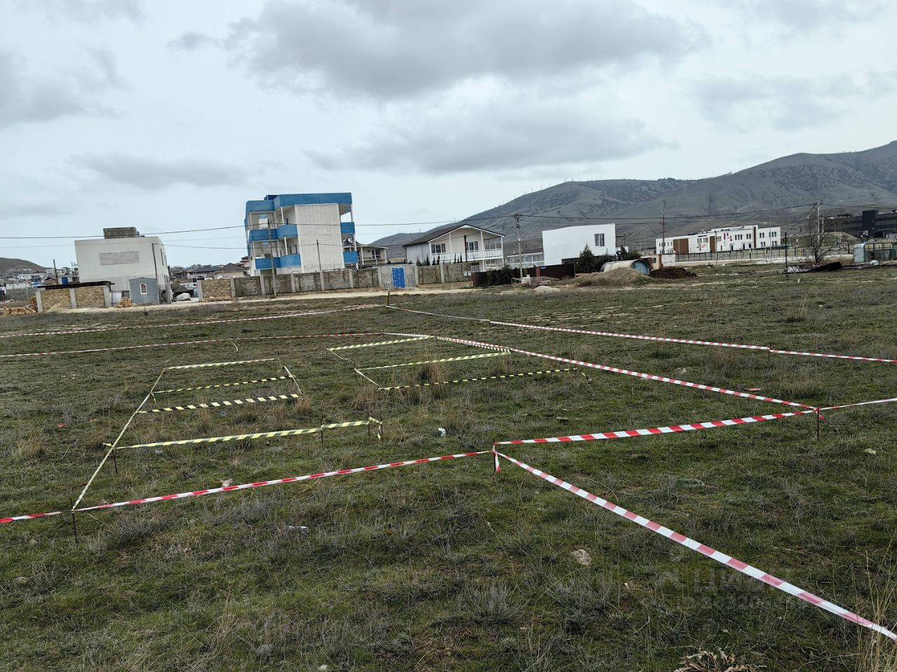 Купить загородную недвижимость в СНТ Солнечная Долина в селе Миндальное,  продажа загородной недвижимости - база объявлений Циан. Найдено 59  объявлений