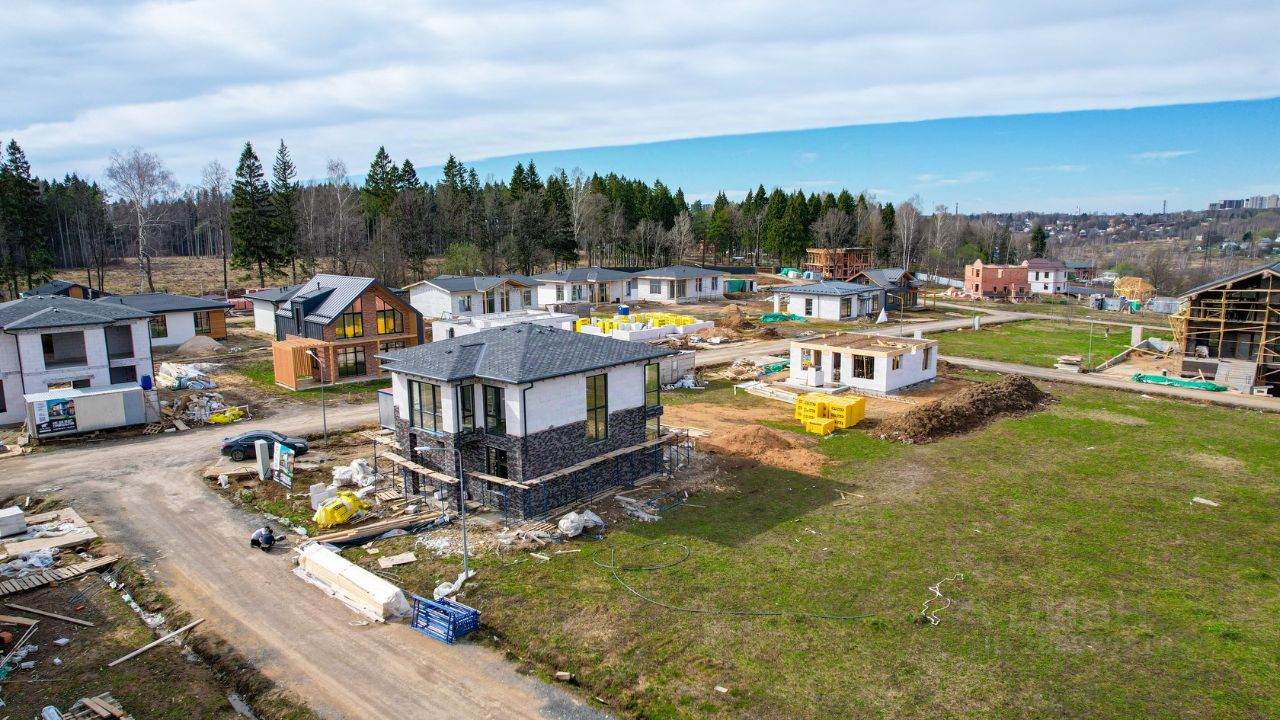 Купить загородную недвижимость в квартале Усково в микрорайоне Сходня,  продажа загородной недвижимости - база объявлений Циан. Найдено 8 объявлений