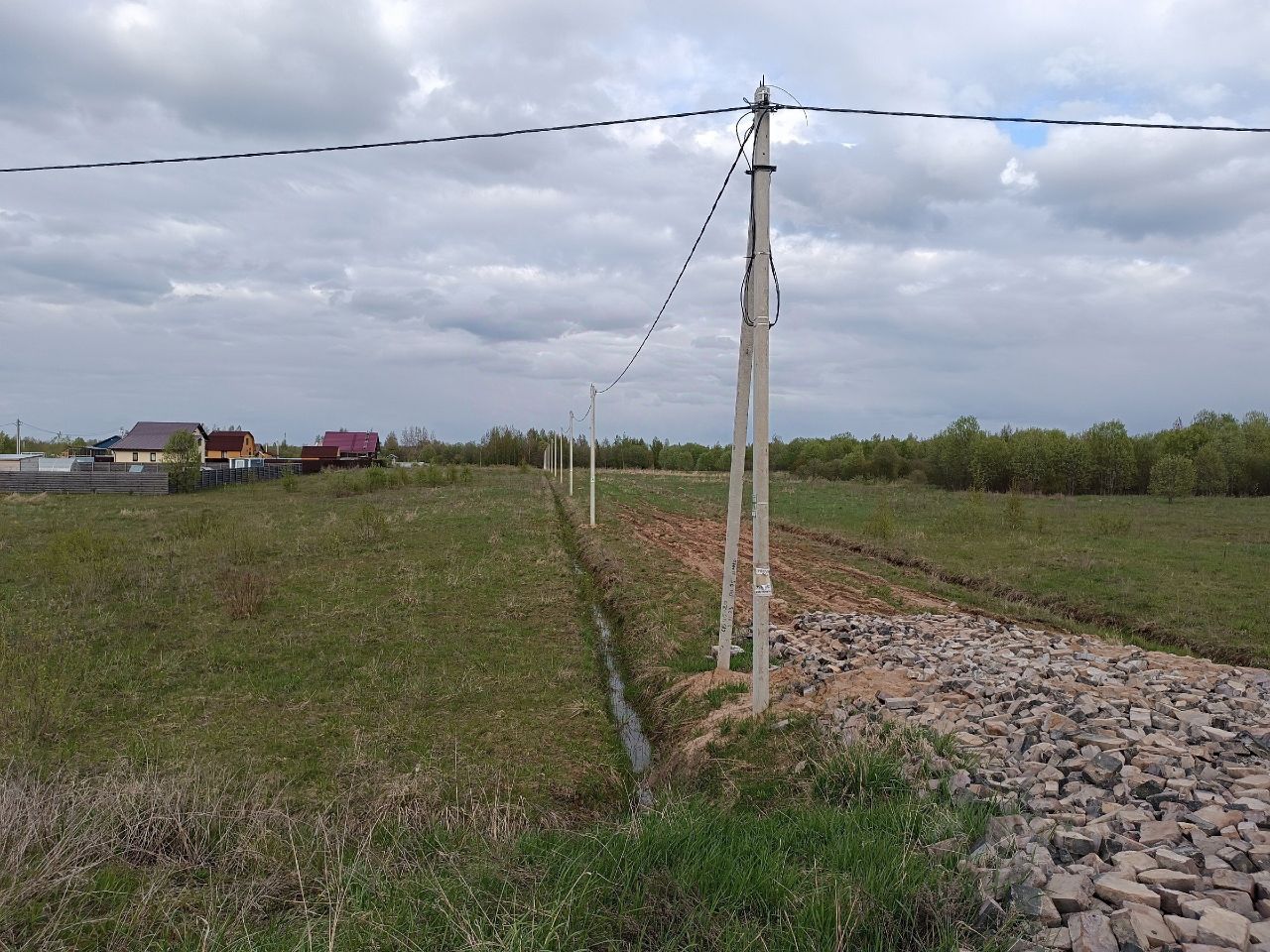 Купить земельный участок в деревне Васильевское Новгородского района,  продажа земельных участков - база объявлений Циан. Найдено 12 объявлений