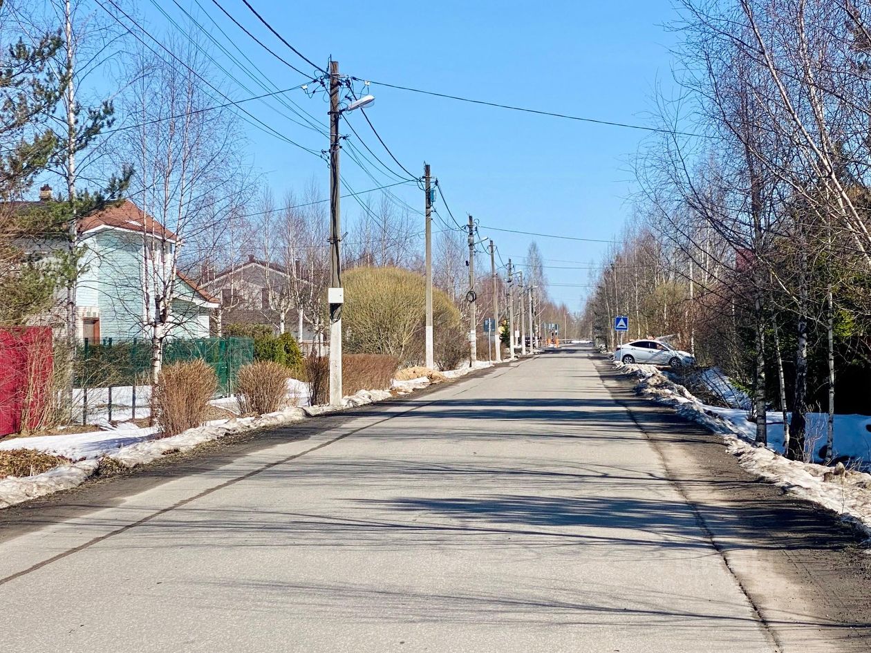 Купить загородную недвижимость на улице 11-я Линия в СНТ Звездочка в городе  Павловск, продажа загородной недвижимости - база объявлений Циан. Найдено 2  объявления